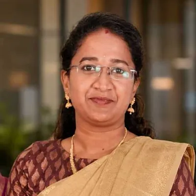 Pavitha R